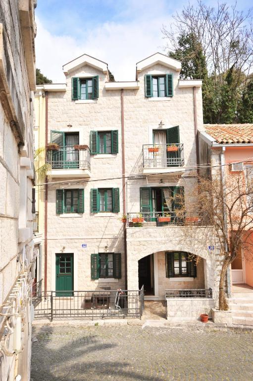 Apartments Skver Herceg Novi Exterior photo